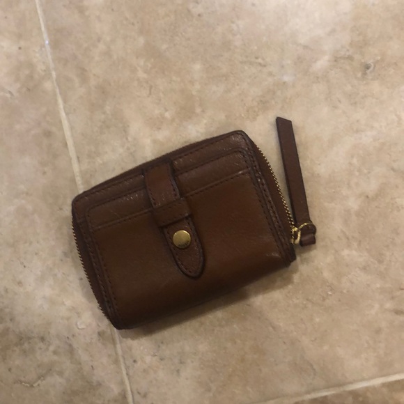 Fossil wallet - Picture 1 of 2
